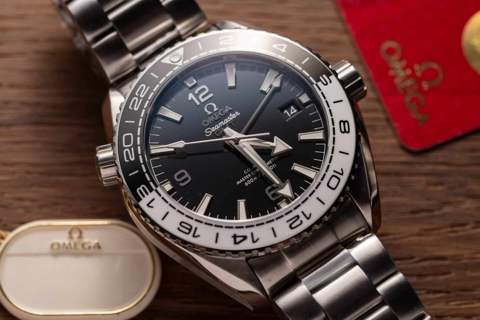 Fake Omega Seamaster Planet Ocean 600M GMT Watch